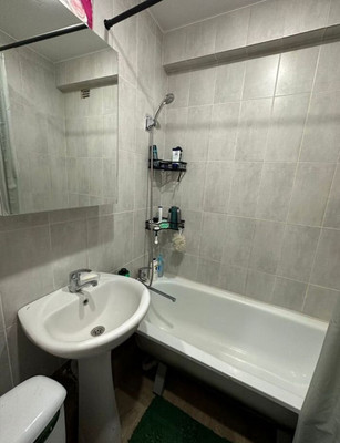 Сдам однокомнатную (1-комн.) квартиру, 1 мкр, 56, Кропоткин г