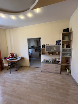 Продам двухкомнатную (2-комн.) квартиру, Лиговский пр-кт, 87В, Санкт-Петербург г