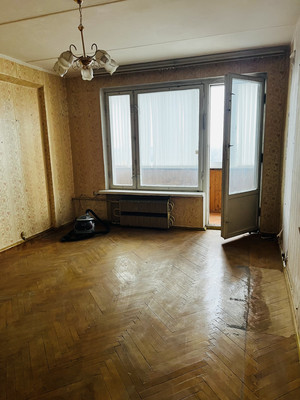 Продам однокомнатную (1-комн.) квартиру, Центральная ул, 20, Троицк г