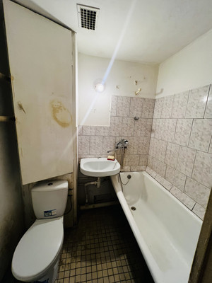 Продам однокомнатную (1-комн.) квартиру, Центральная ул, 20, Троицк г