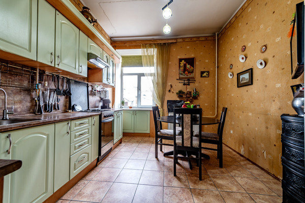 Продам многокомнатную квартиру, Разъезжая ул, 43Ак1, Санкт-Петербург г
