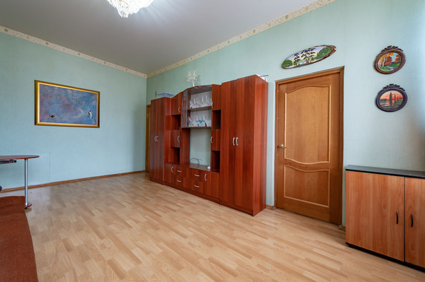 Продам многокомнатную квартиру, Разъезжая ул, 43Ак1, Санкт-Петербург г