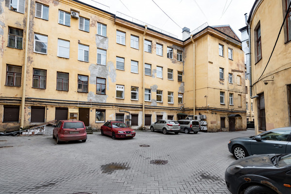 Продам многокомнатную квартиру, Разъезжая ул, 43Ак1, Санкт-Петербург г