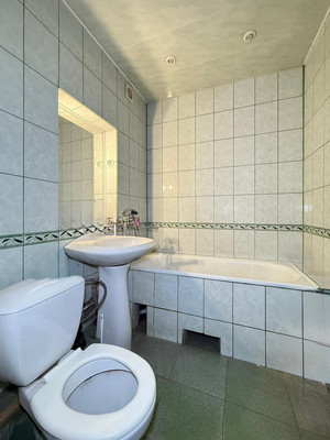 Продам однокомнатную (1-комн.) квартиру, Шогенова ул, 4, Нальчик г