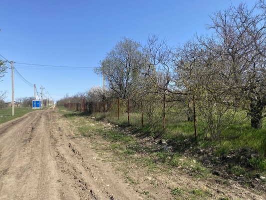 Продам участок 10 соток, Фермерское хоз., Радуга тер. СПК, 0 км от города