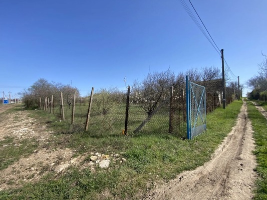Продам участок 10 соток, Фермерское хоз., Радуга тер. СПК, 0 км от города