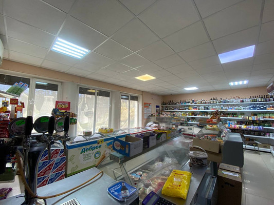 Продам торговое помещение 323 м2, Победы ул, 34, Новоандреевка с
