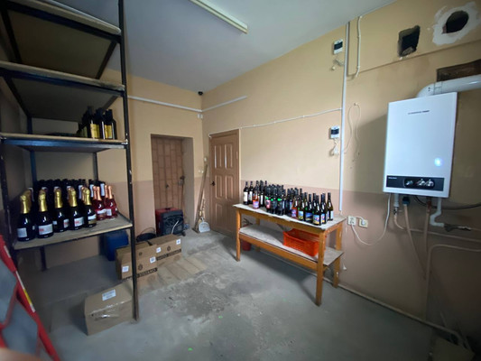 Продам торговое помещение 323 м2, Победы ул, 34, Новоандреевка с