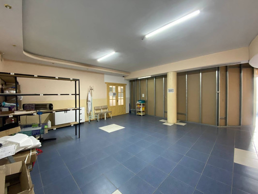 Продам торговое помещение 323 м2, Победы ул, 34, Новоандреевка с