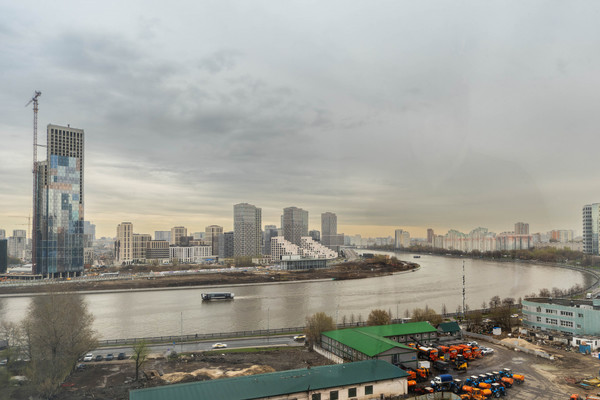 Продам трехкомнатную (3-комн.) квартиру, Нагатинская наб, 4бк2, Москва г