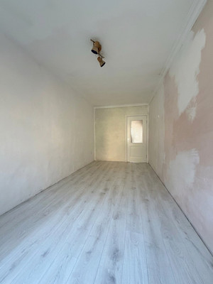 Продам двухкомнатную (2-комн.) квартиру, Неделина ул, 12, Нальчик г