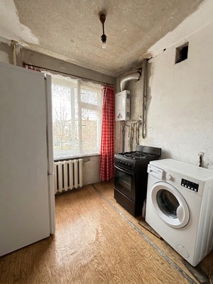 Продам двухкомнатную (2-комн.) квартиру, Неделина ул, 12, Нальчик г