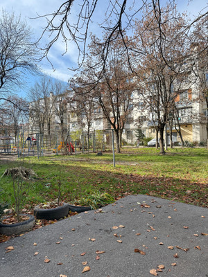 Продам двухкомнатную (2-комн.) квартиру, Неделина ул, 12, Нальчик г