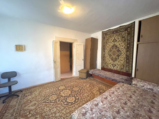 Продам однокомнатную (1-комн.) квартиру, Беспалова ул, 15, Симферополь г