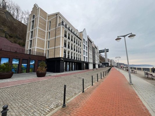 Сдам коммерческое помещение 102,2 м2, Морской б-р, 17, Светлогорск г