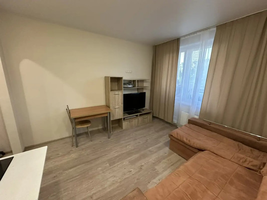 Продам однокомнатную (1-комн.) квартиру, летчика Волчкова (Новые Островцы мкр) ул, 2, Островцы д