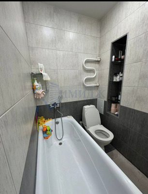 Сдам однокомнатную (1-комн.) квартиру, Ярыгинская наб, 19А, Красноярск г