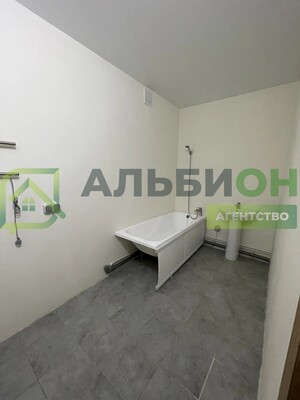 Продам трехкомнатную (3-комн.) квартиру, Сибирская ул, 74, Томск г