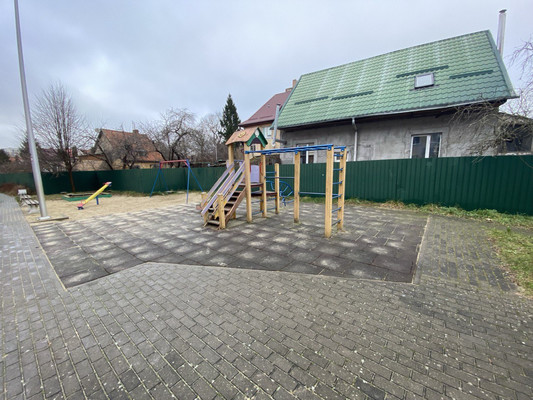 Продам трехкомнатную (3-комн.) квартиру, Аллея смелых ул, 188А, Калининград г