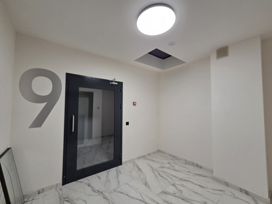 Продам однокомнатную (1-комн.) квартиру, Луговая ул, 7Ак1, Яблоновский пгт