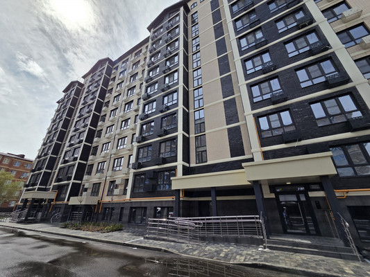 Продам однокомнатную (1-комн.) квартиру, Луговая ул, 7Ак1, Яблоновский пгт