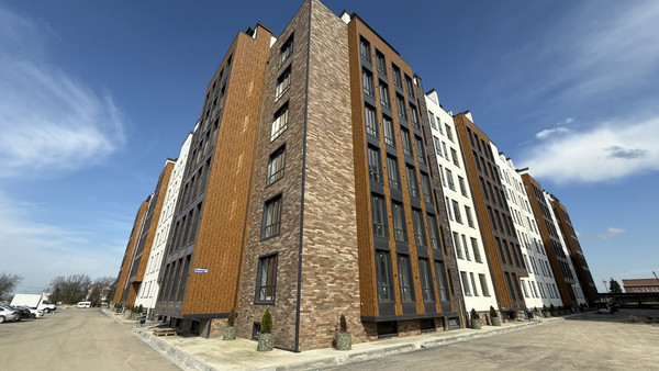 Продам двухкомнатную (2-комн.) квартиру, Кабардинская ул, 218, Нальчик г