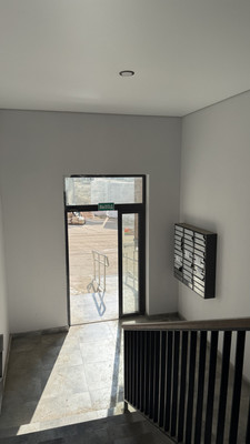 Продам двухкомнатную (2-комн.) квартиру, Кабардинская ул, 218, Нальчик г