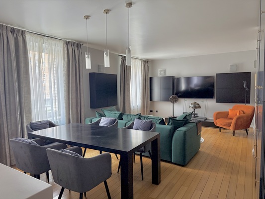 Продам двухкомнатную (2-комн.) квартиру, Смоленская ул, 7, Москва г