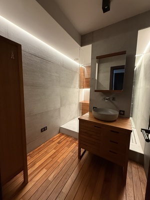 Продам двухкомнатную (2-комн.) квартиру, Смоленская ул, 7, Москва г