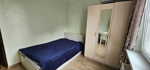 Продам двухкомнатную (2-комн.) квартиру, им. Генерала Трошева Г.Н. ул, 37, Краснодар г