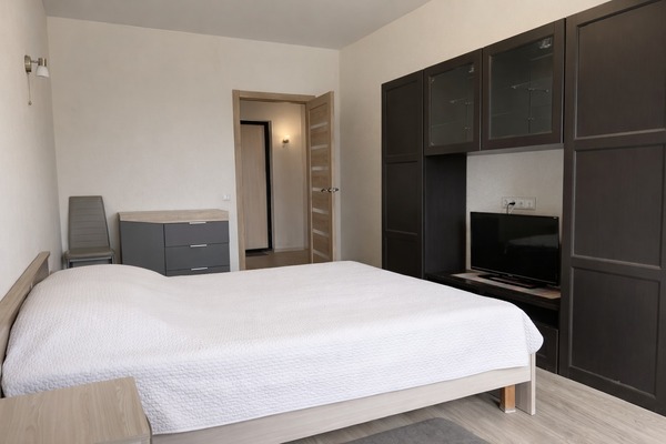 Продам однокомнатную (1-комн.) квартиру, 2-я Комсомольская ул, 16к6, Дмитров г