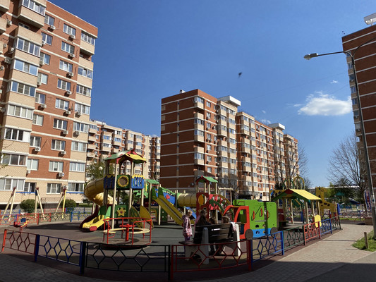 Сдам однокомнатную (1-комн.) квартиру, Западный Обход ул, 421, Краснодар г