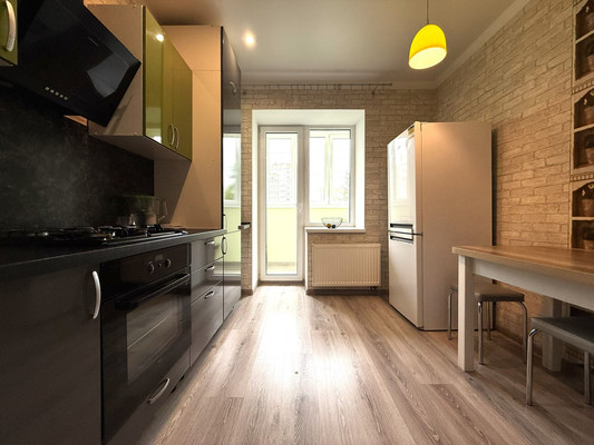 Продам однокомнатную (1-комн.) квартиру, П.Панина ул, 10, Калининград г