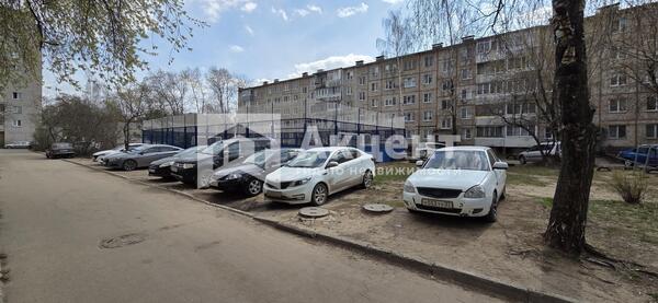 Продам трехкомнатную (3-комн.) квартиру, Красных Зорь ул, 45, Иваново г