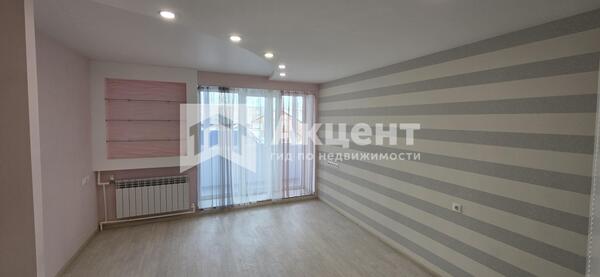 Продам трехкомнатную (3-комн.) квартиру, Красных Зорь ул, 45, Иваново г