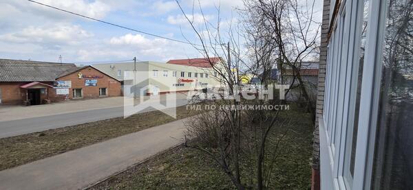 Продам трехкомнатную (3-комн.) квартиру, Красных Зорь ул, 45, Иваново г