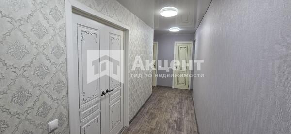 Продам трехкомнатную (3-комн.) квартиру, Красных Зорь ул, 45, Иваново г