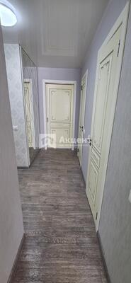 Продам трехкомнатную (3-комн.) квартиру, Красных Зорь ул, 45, Иваново г