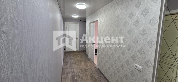 Продам трехкомнатную (3-комн.) квартиру, Красных Зорь ул, 45, Иваново г