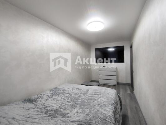 Продам двухкомнатную (2-комн.) квартиру, Ташкентская ул, 95, Иваново г