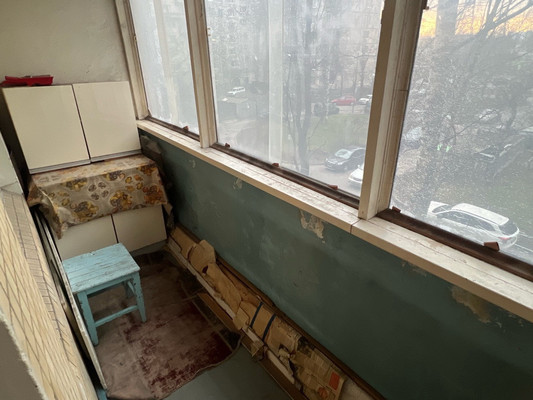 Продам трехкомнатную (3-комн.) квартиру, Ириновский пр-кт, 17Ак2, Санкт-Петербург г