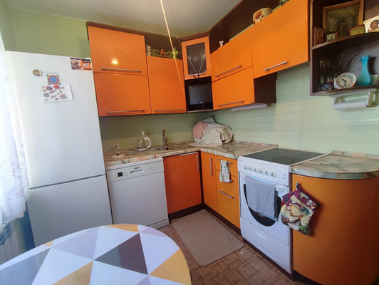 Продам однокомнатную (1-комн.) квартиру, Ленинградская ул, 6, Костомукша г