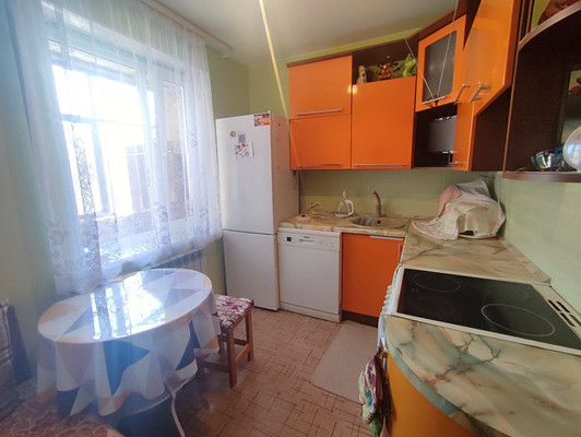 Продам однокомнатную (1-комн.) квартиру, Ленинградская ул, 6, Костомукша г