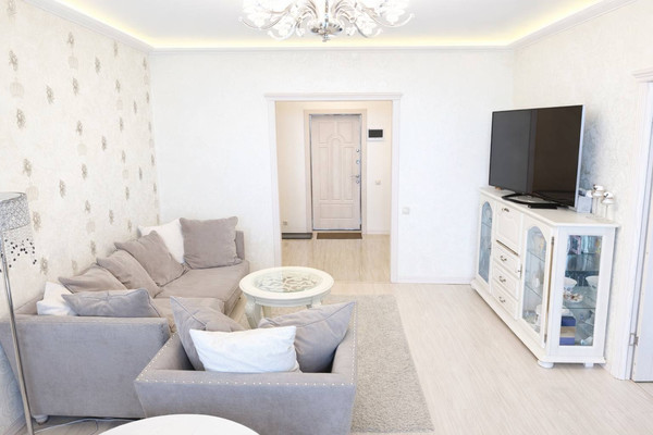 Продам трехкомнатную (3-комн.) квартиру, ГСК-2 Юбилейный тер, 2А, Подольской машинно-испытательной станции п