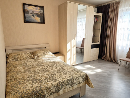 Продам многокомнатную квартиру, Гаражная ул, 67, Краснодар г