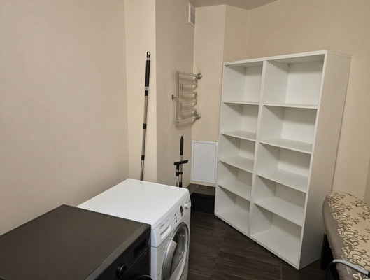 Продам многокомнатную квартиру, Гаражная ул, 67, Краснодар г