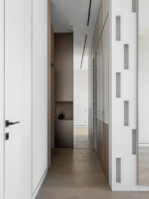 Продам трехкомнатную (3-комн.) квартиру, Генерала Дорохова пр-кт, 49, Москва г