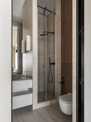 Продам трехкомнатную (3-комн.) квартиру, Генерала Дорохова пр-кт, 49, Москва г