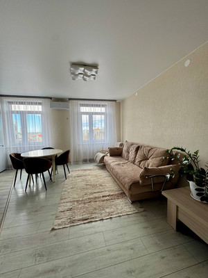 Продам двухкомнатную (2-комн.) квартиру, Пионерская ул, 28, Ханты-Мансийск г