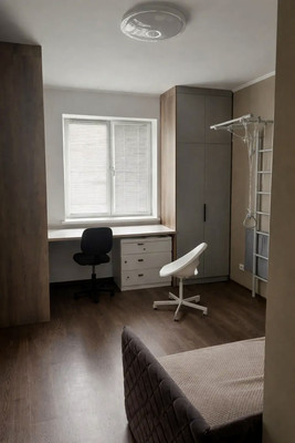 Продам двухкомнатную (2-комн.) квартиру, Югорская ул, 11, Ханты-Мансийск г